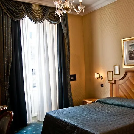 Les D'or Roma